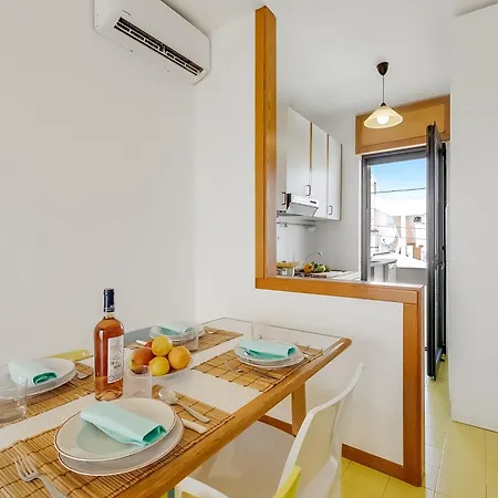Appartement La Rosa Sea View - Happy *